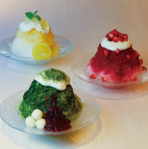 Summer Limited! Fluffy Shaved Ice 1080 yen (tax included) ~