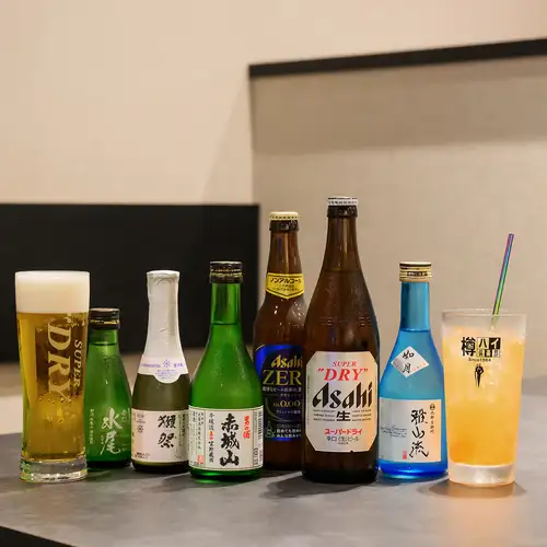 【产自日本各地】我们精心挑选了各种酒类饮品。适用于各种宴会