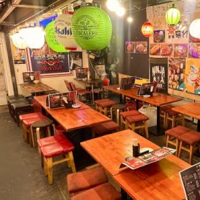 [Perfect for a date or a drinking party with friends♪] *These are the same seats as the table seats*