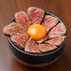 和牛たたき丼