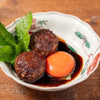 【炉端焼き◎】炭火で一気に焼き上げる。素材の旨味を閉じ込め、香ばしい特製ダレが絡む自慢の炉端焼き