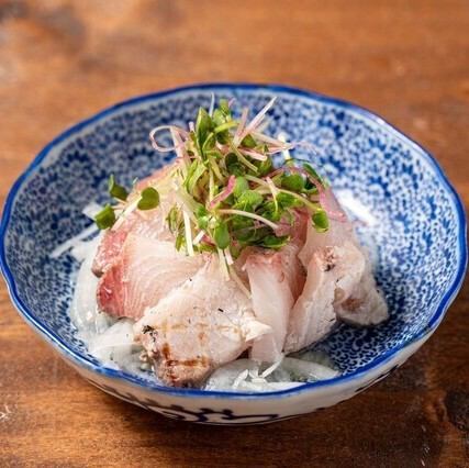 鰤の藁炙り塩たたき