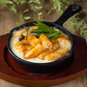 치즈 바다에 익사하는 떡볶이