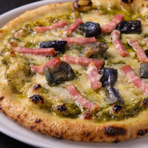 熱那亞風味培根茄子披薩