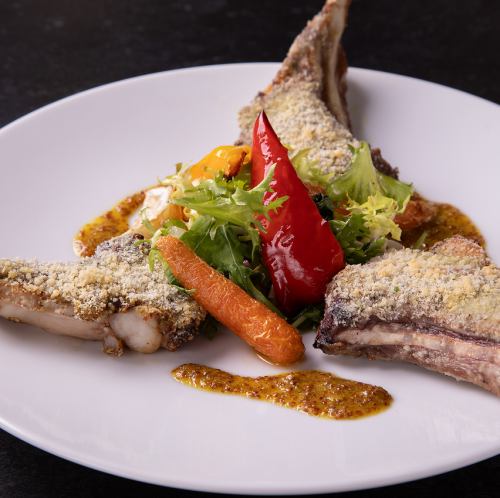 烤羊肉佐百里香醬