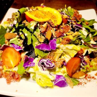 生ハムフレークのシーザーサラダ