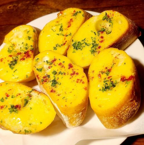 ガーリックトースト