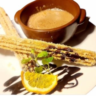 チュロスとHotチョコ