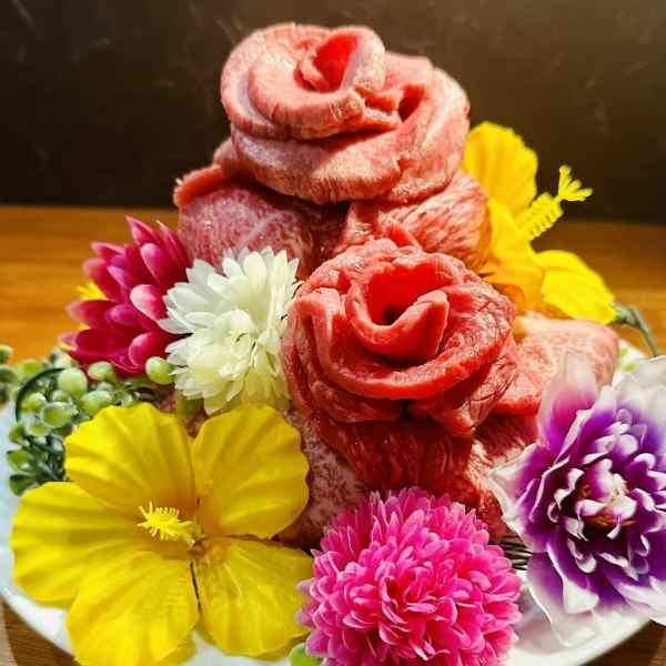 【※要予約】≪肉ケーキ≫