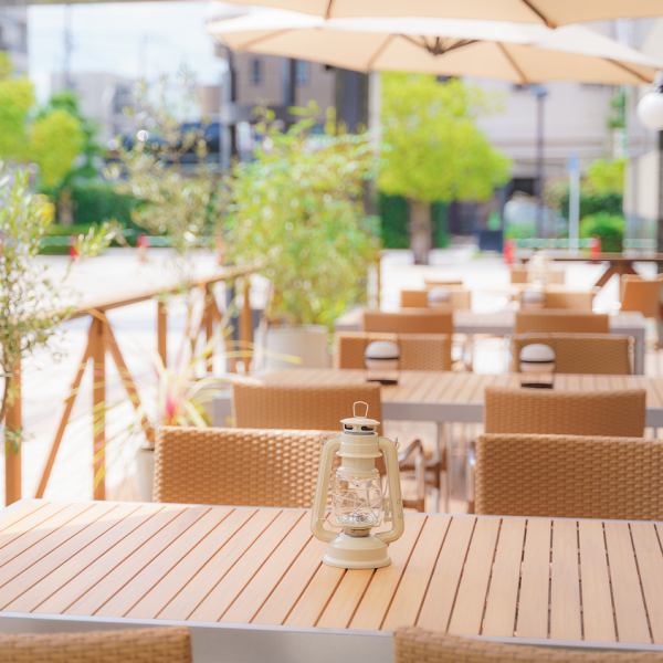 We have terrace seats where you can enjoy your meal while enjoying the outside air and scenery! Please relax and enjoy the open space that you cannot experience inside the restaurant, feeling the pleasant breeze of nature. Perfect for special occasions such as birthdays and anniversaries.