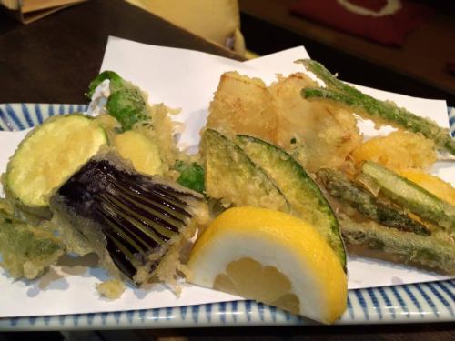 东京Yasai天妇罗和足立区的蔬菜