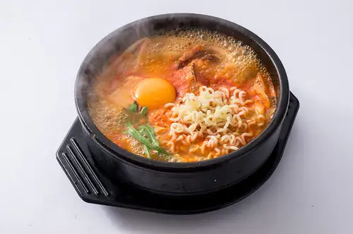 【人気1位】チーズラーメンスンドゥブ