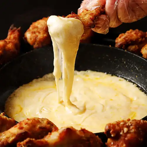 韓国の定番チキン《ヤンニョムチキン》をUIFOチキンで