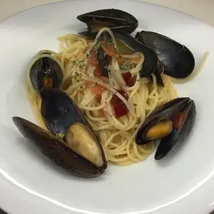 Mussels with Peperoncino