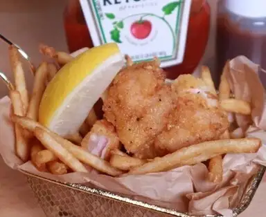Chicken & Chips