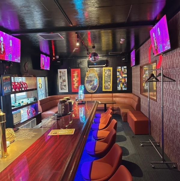 【宴会や二次会利用に最適◎】カラオケ付きプレミアム席もご用意各種宴会やイベント、プライベートな集まりに最適です!カラオケを楽しみながら食事や会話も盛り上がる事間違いなし!