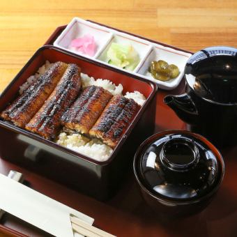 【ディナー】うな重 上(二枚)4000円(税込)