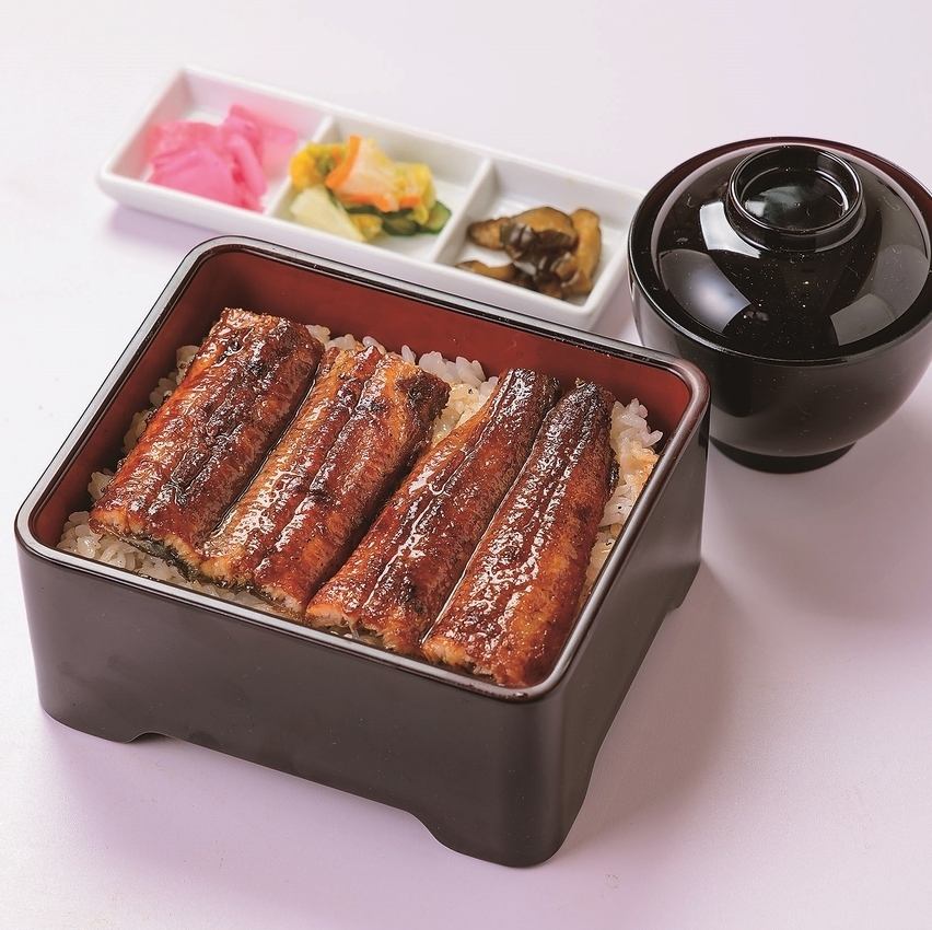 鰻を引き立てる自慢のたれを使用した大人気のうな重ランチ◎