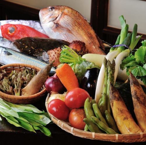 We focus on the quality and quantity of dishes made with seasonal ingredients from Miyagi.