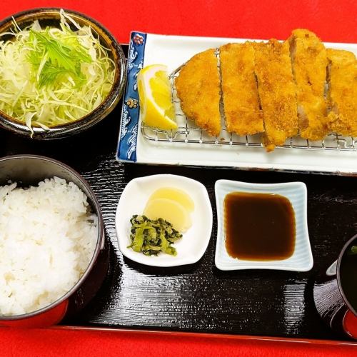 "Hiroshima Sasayuri Sangen Pork" pork loin cutlet set meal