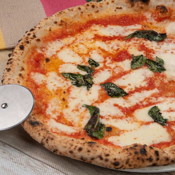 [Baked in a wood-fired oven for a fragrant aroma] Various PIZZA menu items 1,800 yen (tax included) ~