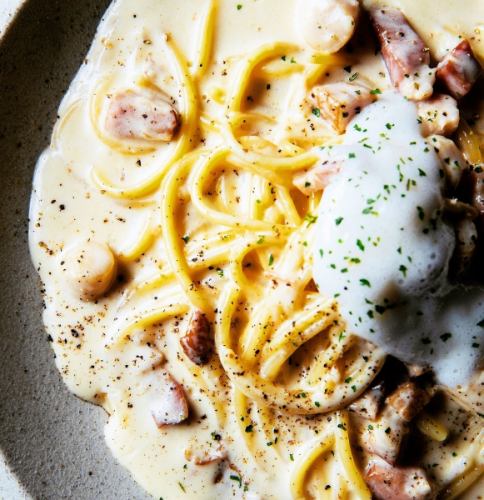 Refreshing lemon cream with scallops and bacon ~Served with lemon peel mousse~