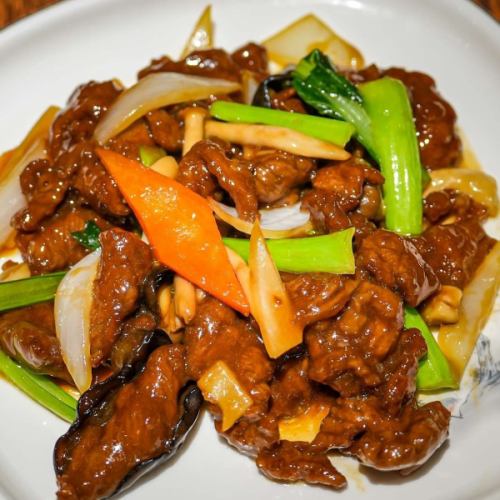 牛肉のオイスターソース炒め