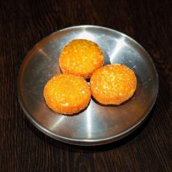 カボチャもち（3個）