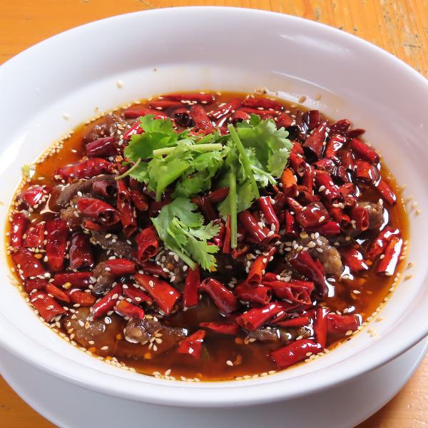 ◆ Representative of Sichuan cuisine ◆ Specialty dish ■ Boiled beef