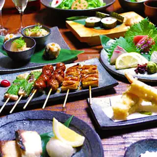 【Ubcra 高级套餐 周一至周四、周六 3 小时,周五 2 小时】◆7000 日元(含税)套餐◆共 11 道菜《含畅饮》