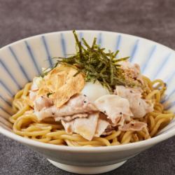 ホルモン焼きうどん