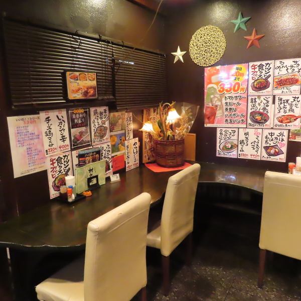 1階カウンター席。お仕事帰りにサク飲みや、一人のみにも◎[静岡/静岡駅/宴会/女子会/居酒屋/宴会/食べ放題/飲み放題/会社宴会/二次会/サク飲み]