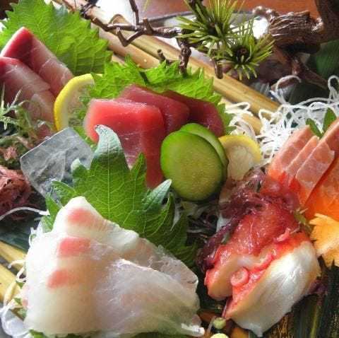 こだわりの新鮮な魚料理はお酒とも相性抜群です♪