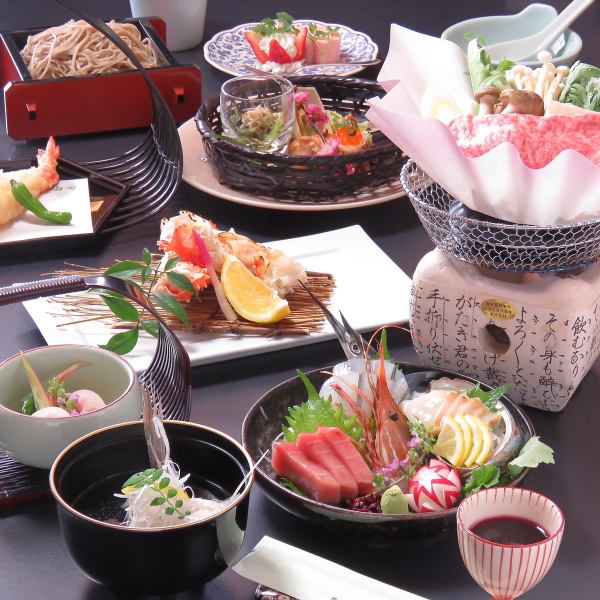 [个人盛宴]我们提供长崎料理，使用许多当地时令食材和长野本地清酒烹制而成，您可以尽情享用。