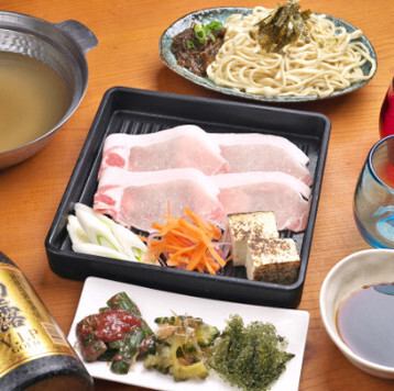 大切な方とのお食事など、特別なシーンにもぴったりのお店です。