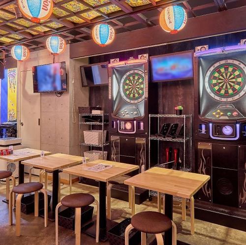 <p>22時30分以降はBarタイムに早変わり♪二次会や三次会にもご利用いただけます。飲み放題プランを中心に、ダーツやカラオケをお楽しみいただけるので、お食事の後のもう一杯や、気の置けない仲間との集まりにもぴったりです◎楽しい夜をさらに盛り上げる空間で、心ゆくまでお過ごしください。</p>