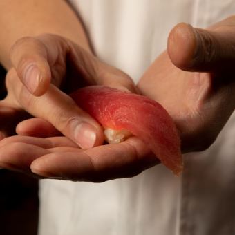 【3H飲放付】自慢の直送旬魚造りと握り×四季を愉しむ日替わり料理『旬彩』全7品5890円⇒5000円