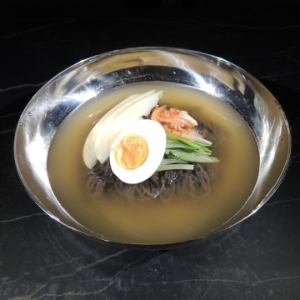 本場の冷麺