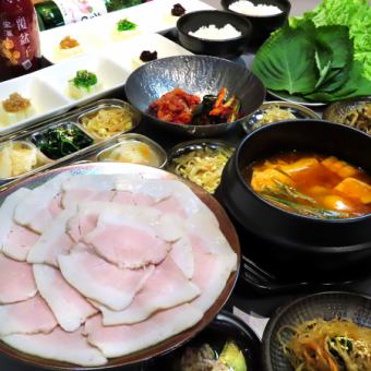 【100分飲み放題付】モツスンドゥブや蒸し豚など名物を堪能♪結旨豚ポッサムコース5800円