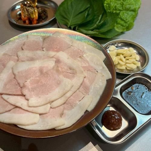ヘルシーな蒸し豚で宴会