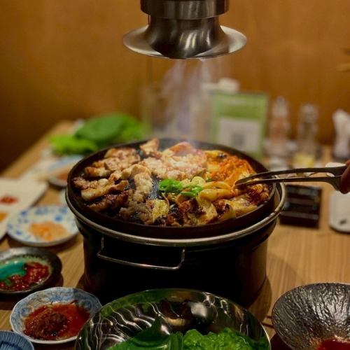 結旨豚が食べ放題！心ゆくまでサムギョプサルを堪能する「無限サムギョプサルコース」
