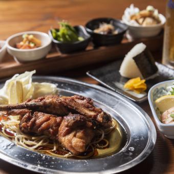 【100分飲み放題付★】一人一皿でご提供♪骨付鳥堪能セット 5500円