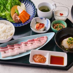 鹿児島県産 黒豚バラ 焼肉御膳