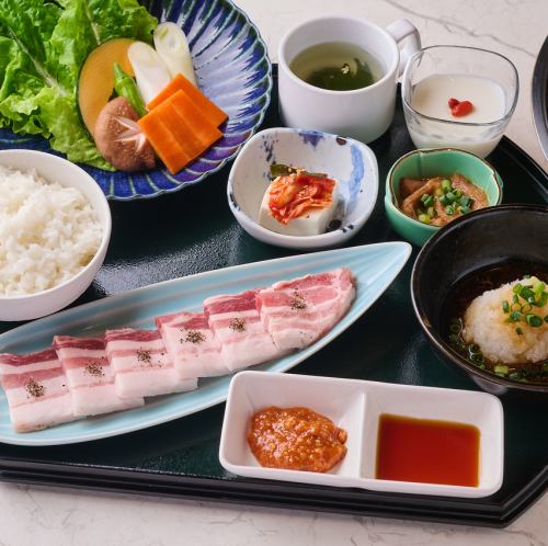 鹿児島県産 黒豚バラ 焼肉御膳