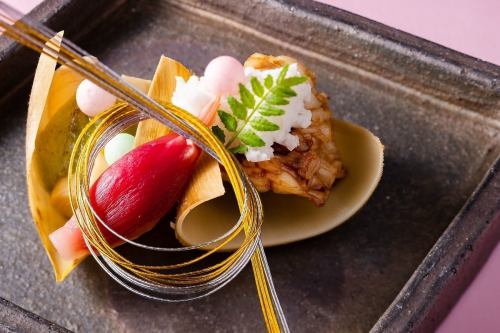 四季折々の日本料理を落ち着いた空間で