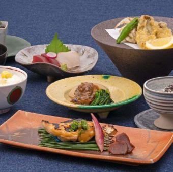 【相生会席】 ”季節の会席”に揚物を付けたコース 11,500円