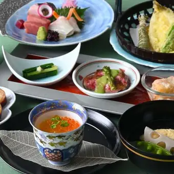 [Lunch/Dinner: Miyabi Kaiseki] A luxurious kaiseki meal using premium ingredients (private room free for groups of 4 or more)