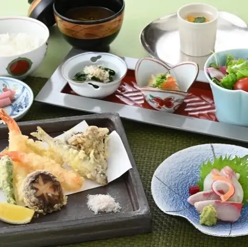 ～新メニュー～ 選べるメインの昼御膳
