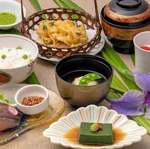 四季の花会席