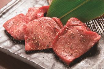 厚切り牛タン(塩・タレ)
